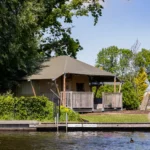 Waterherberg it beaken een Glamping in Friesland